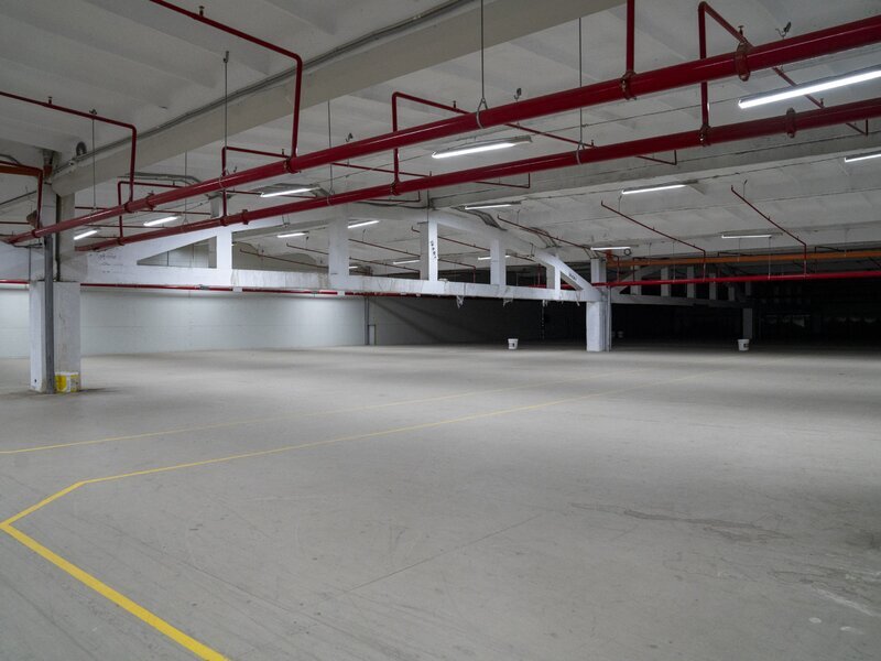 Vanzare baza logistica Bulgaria - Sofia, satul Stolnik, comuna Elin Pelin